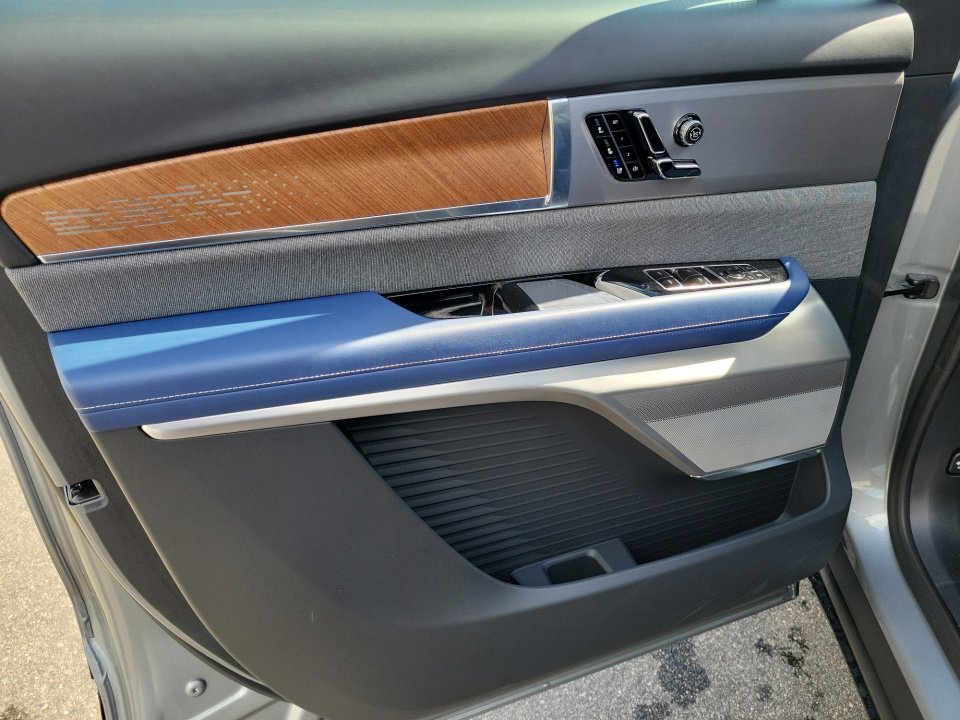2026 Cadillac VISTIQ Premium Luxury - Photo 32