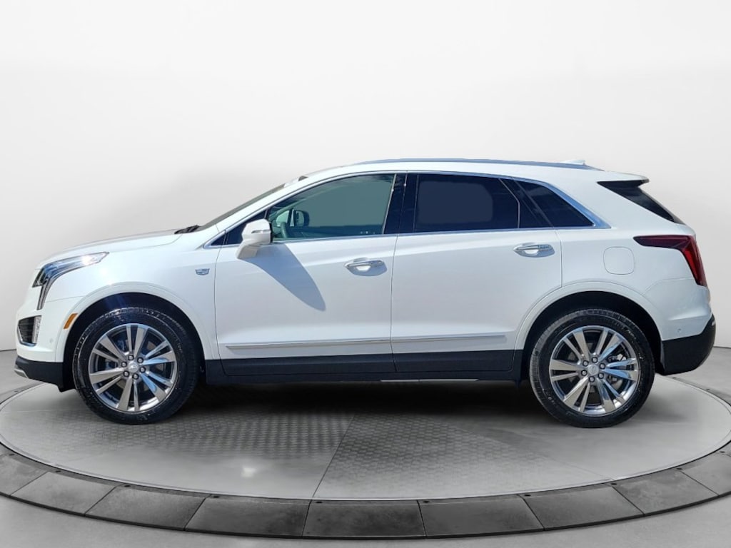 Certified 2025 CADILLAC XT5 Premium Luxury SUV