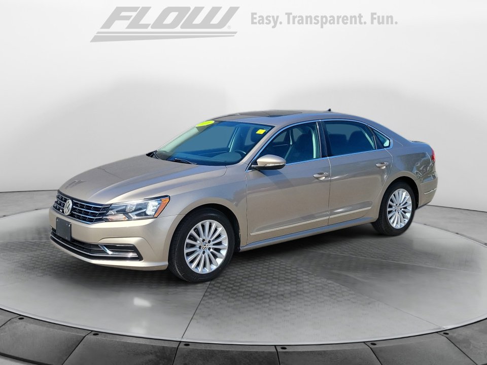 2016 Volkswagen Passat SE photo 3
