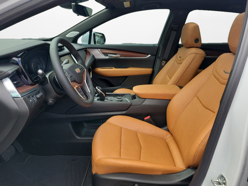 2026 Cadillac XT5 Premium Luxury - Photo 9