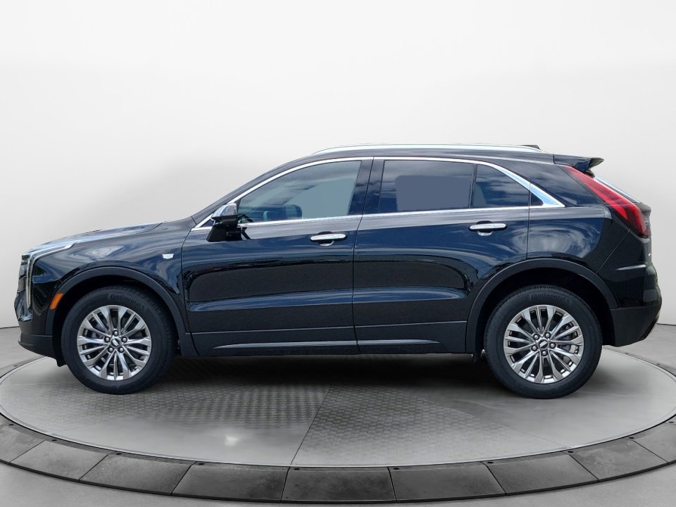 2025 Cadillac XT4 Premium Luxury photo 4