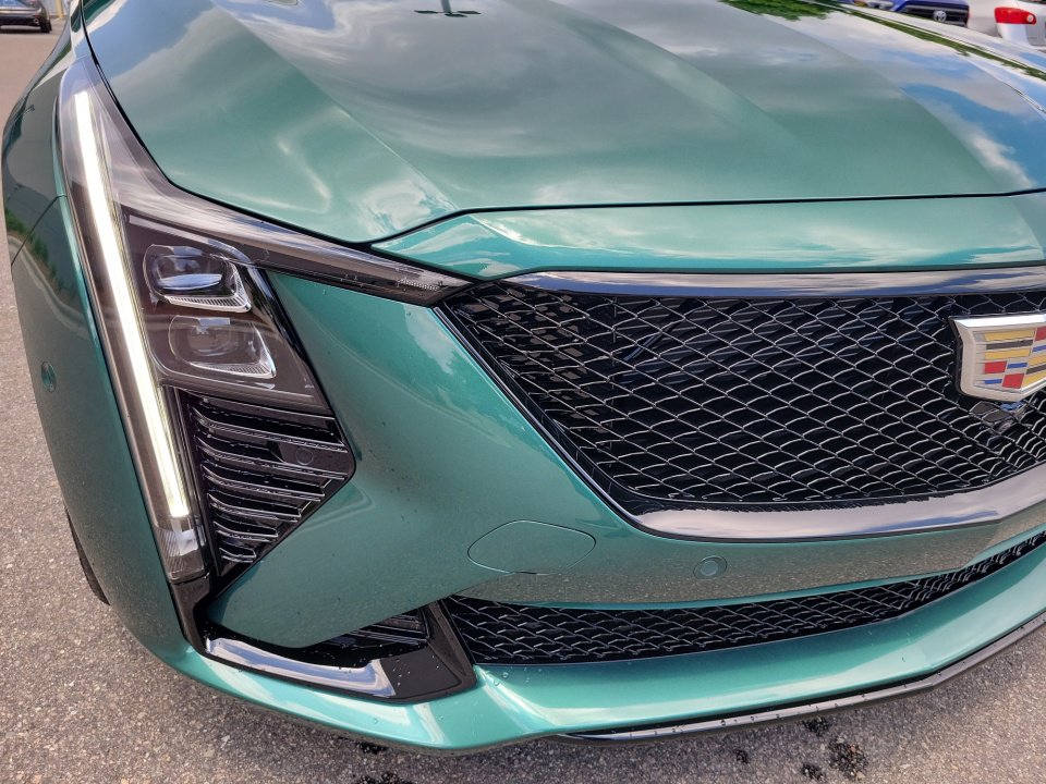 2026 Cadillac CT5 V-Series - Photo 24