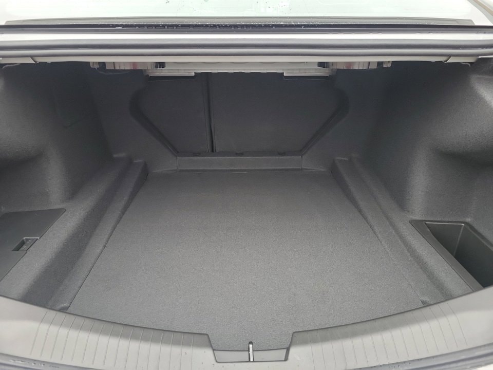 2026 Cadillac CT5 V-Series - Photo 15
