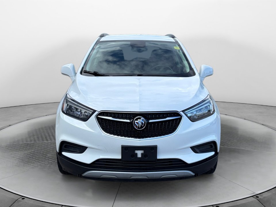 2021 Buick Encore Preferred photo 2