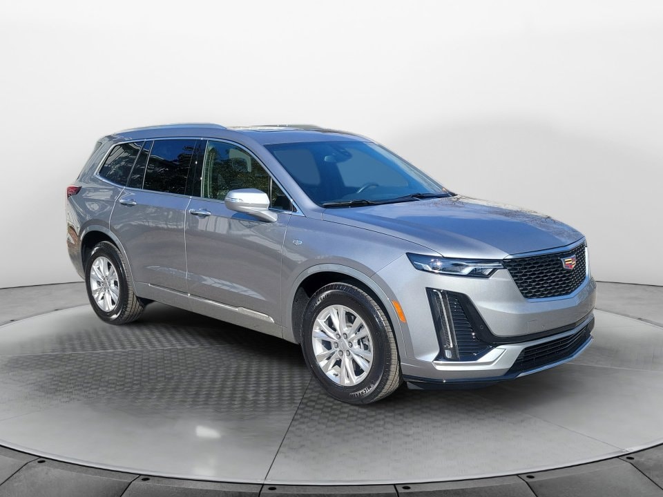2025 Cadillac XT6 Luxury