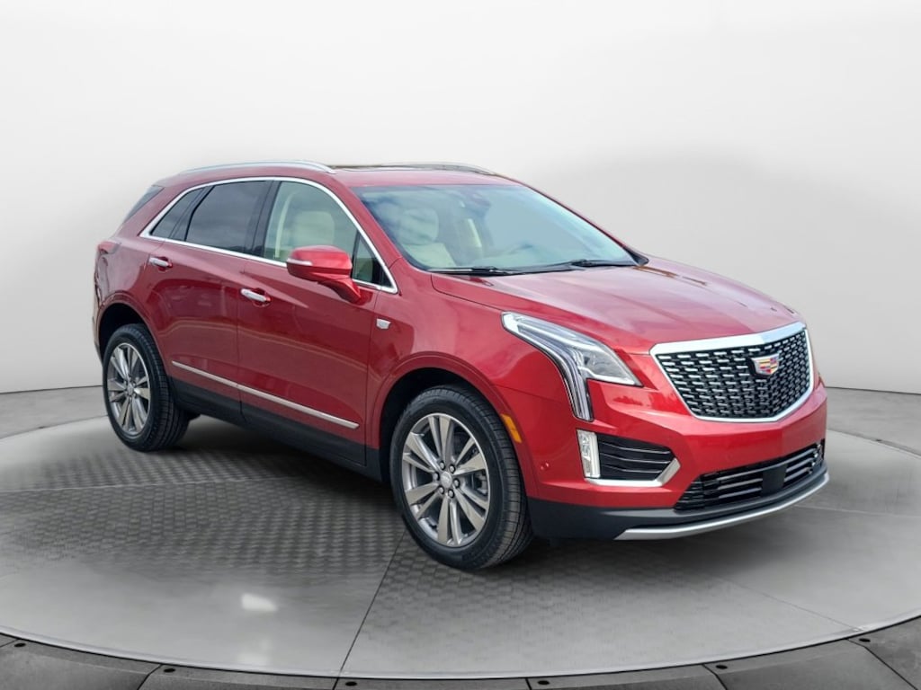 New 2026 CADILLAC XT5 Premium Luxury SUV