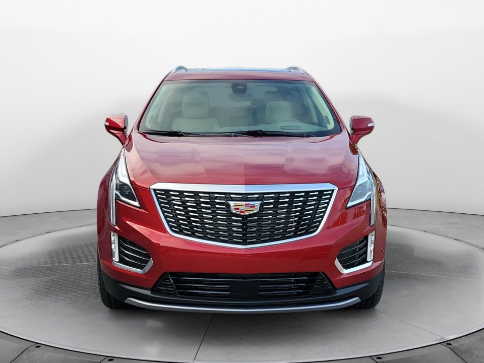2025 Cadillac XT5 Premium Luxury photo 2