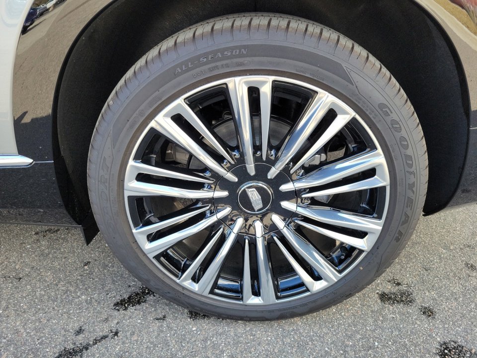 2026 Cadillac VISTIQ Premium Luxury - Photo 25