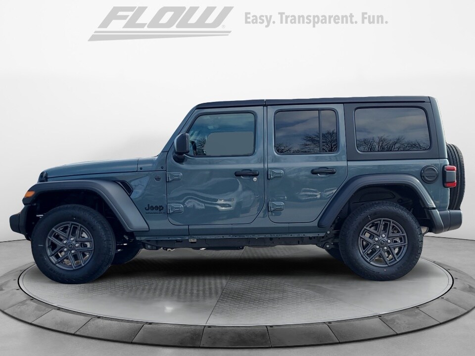 2025 Jeep Wrangler Sport S photo 4