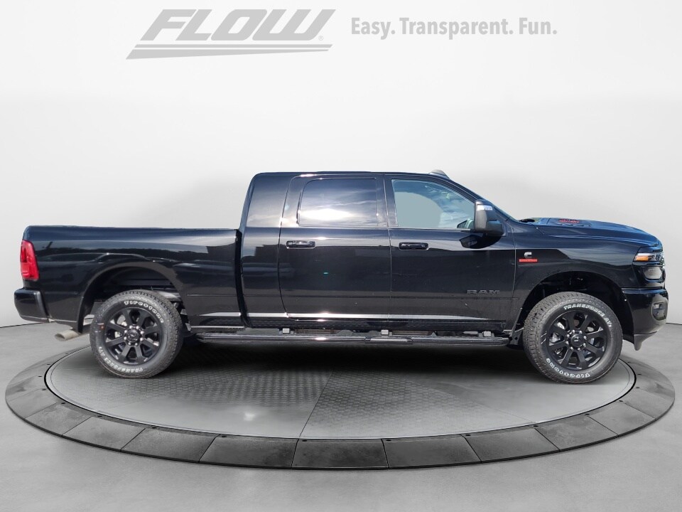 2026 RAM 2500 Laramie - Photo 8