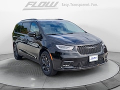2026 Chrysler Pacifica SELECT AWD Passenger Van