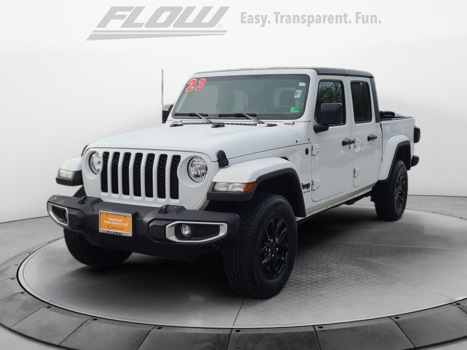 2023 Jeep Gladiator Sport S photo 3