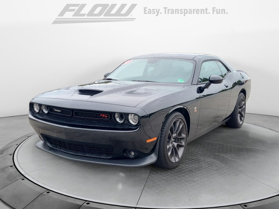 2021 Dodge Challenger R/T Scat Pack photo 3