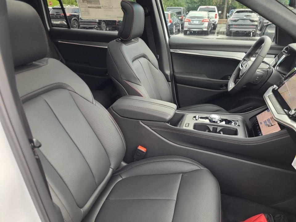2025 Jeep Wagoneer S Launch Edition - Photo 28