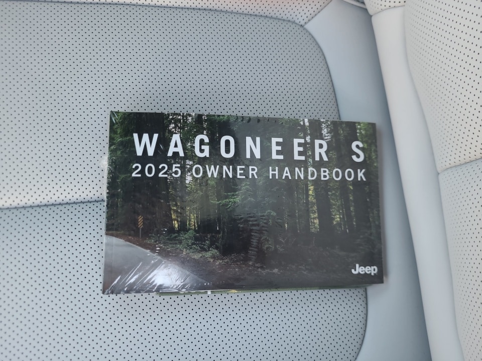 2025 Jeep Wagoneer S Limited - Photo 34