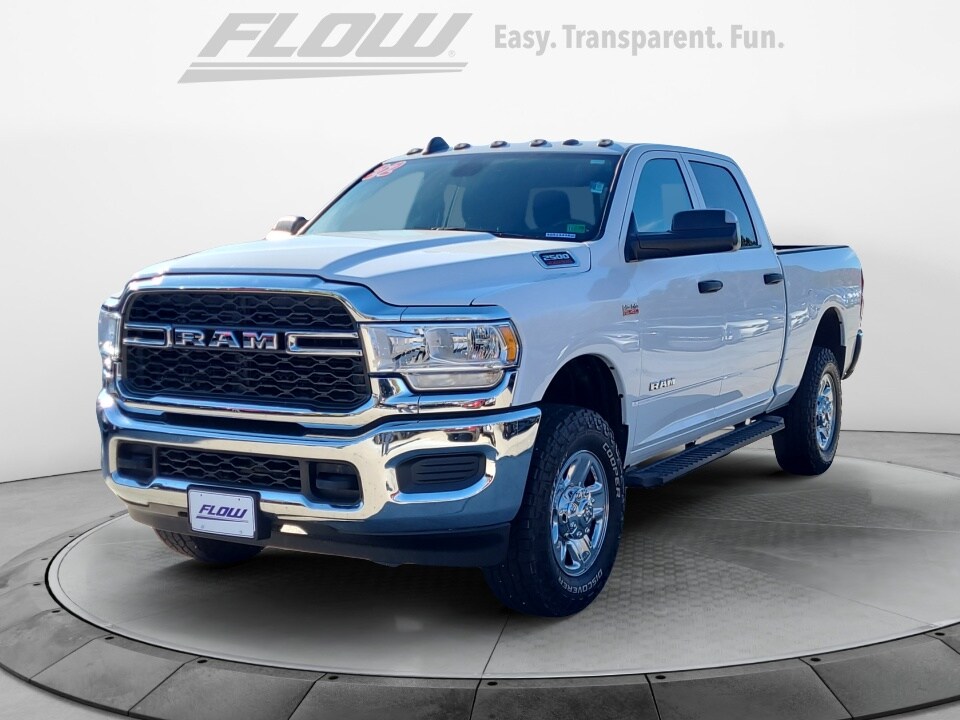 2022 Ram 2500 Tradesman photo 3