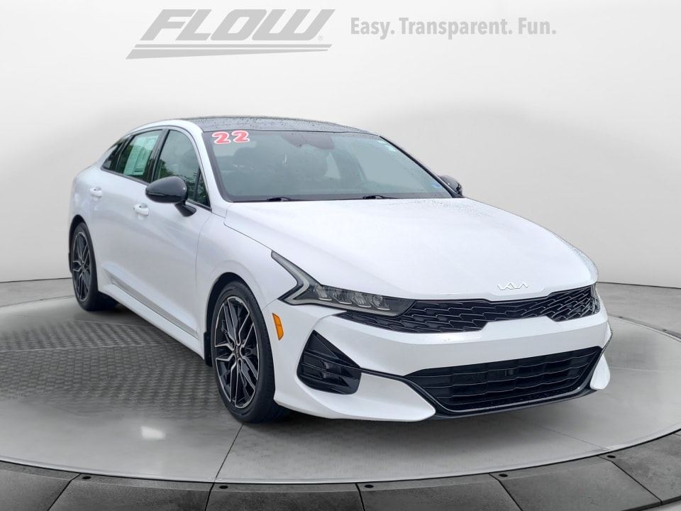 2022 Kia Optima GT FWD's photo