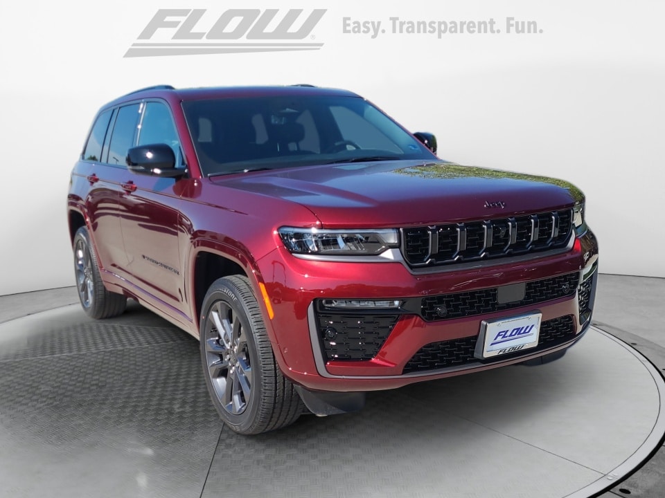 2026 Jeep Grand Cherokee Limited Reserve 4x4's photo