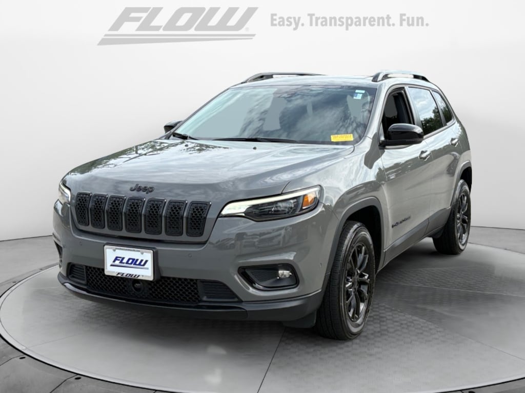 Used 2023 Jeep Cherokee Altitude Lux SUV