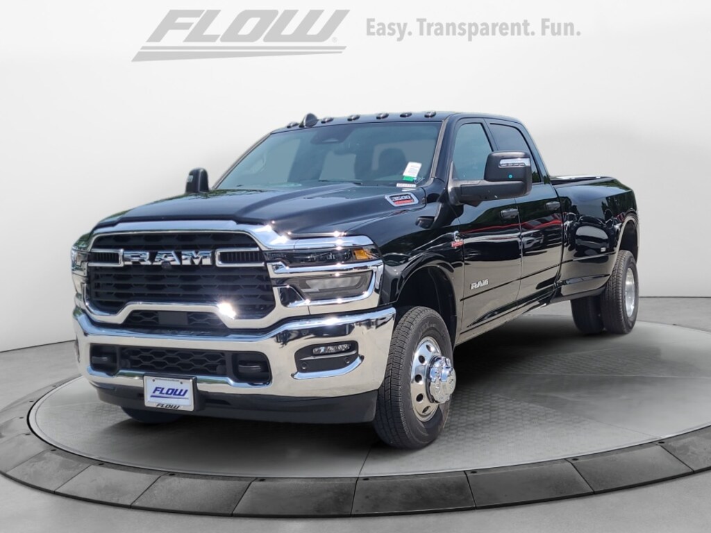 New 2026 Ram 3500 BIG HORN CREW CAB 4X4 8' BOX Pickup