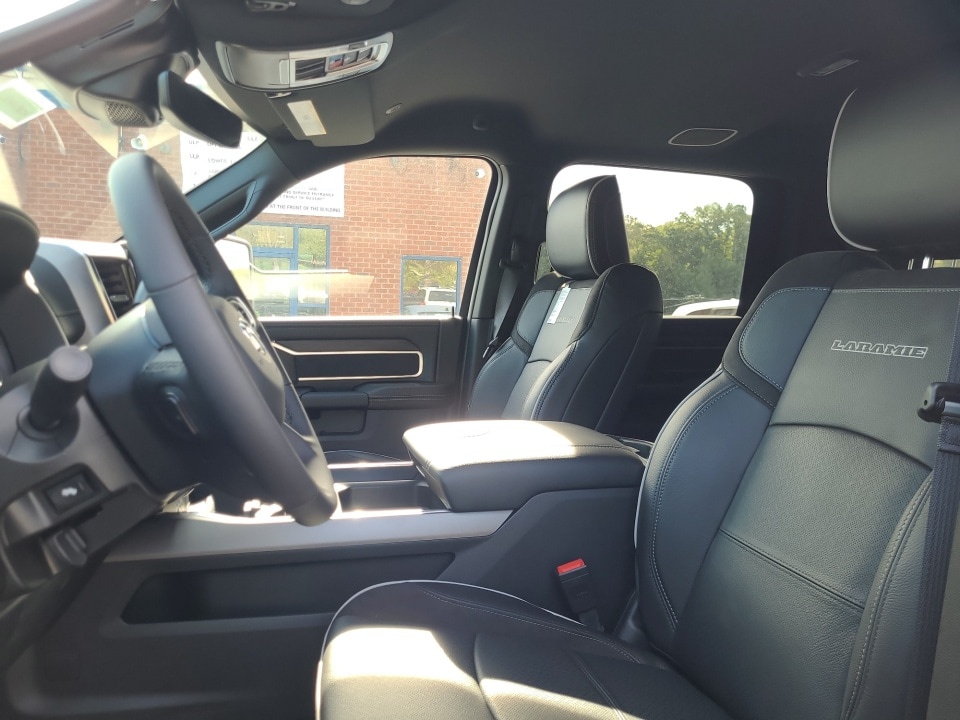 2026 RAM 2500 Laramie - Photo 30