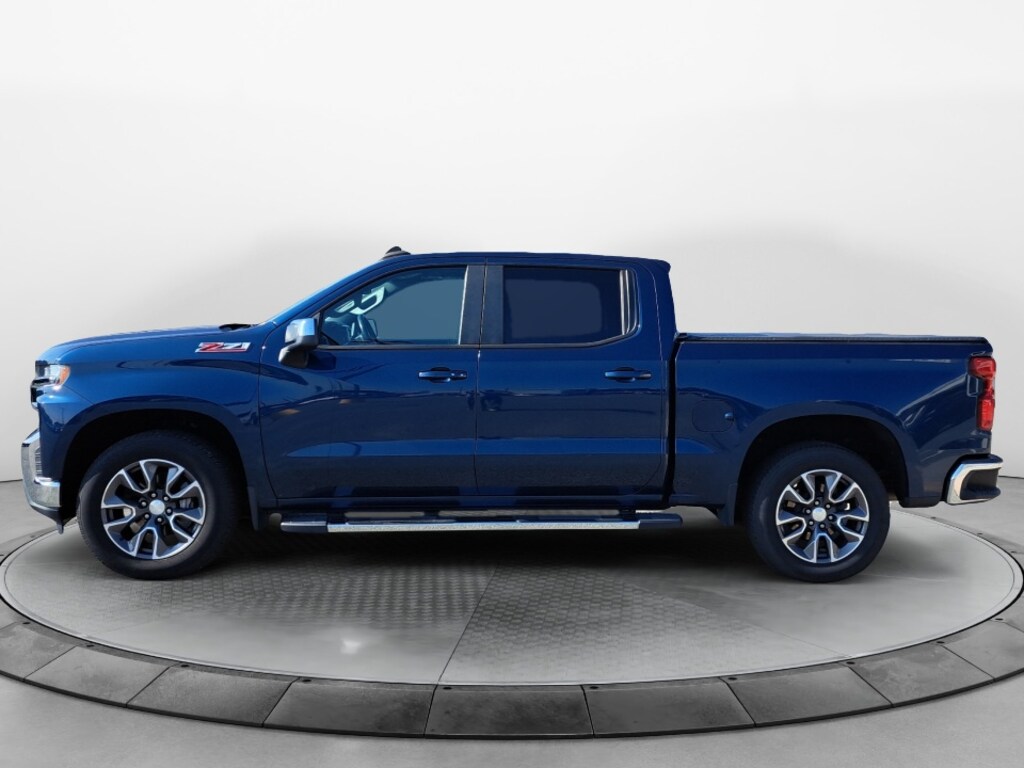 Used 2021 Chevrolet Silverado 1500 LT Truck Crew Cab