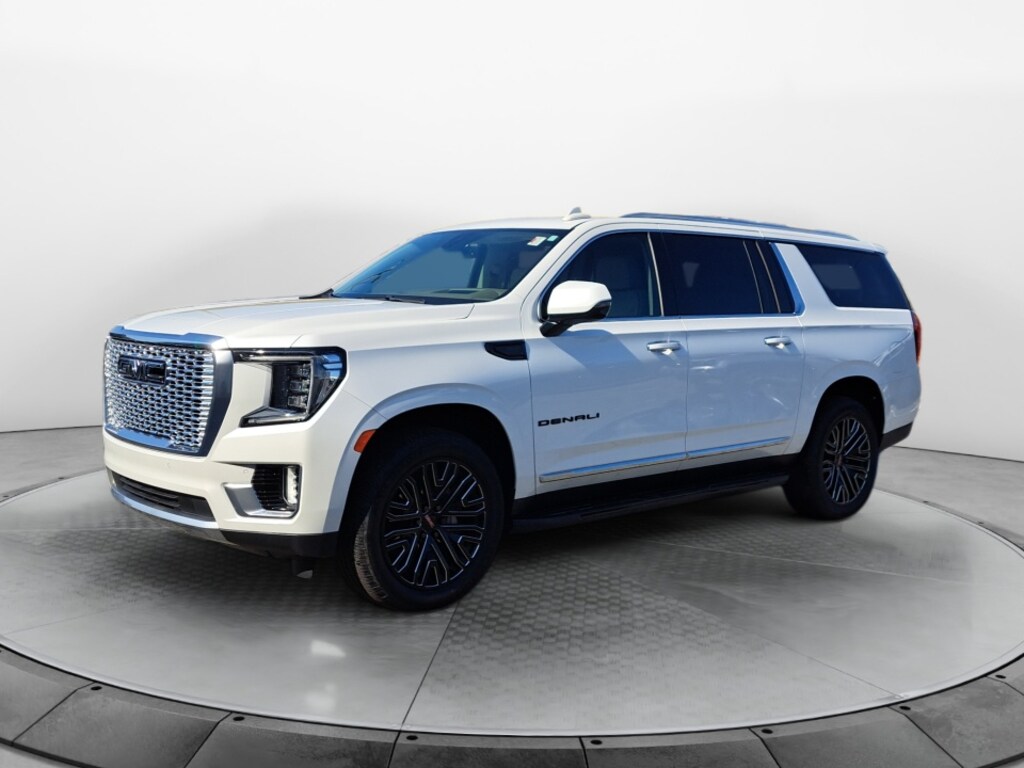 Used 2021 GMC Yukon XL Denali SUV