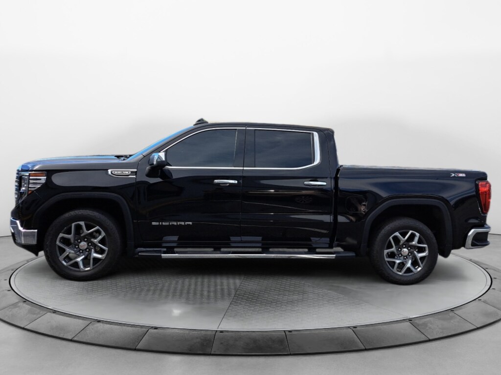 Used 2023 GMC Sierra 1500 SLT Truck Crew Cab