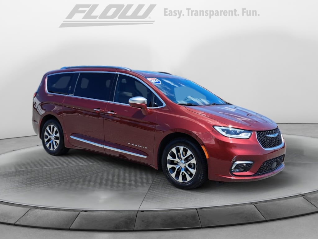 Used 2021 Chrysler Pacifica Hybrid Pinnacle Van Passenger Van