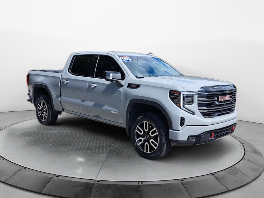 Used 2025 GMC Sierra 1500 AT4 Truck Crew Cab