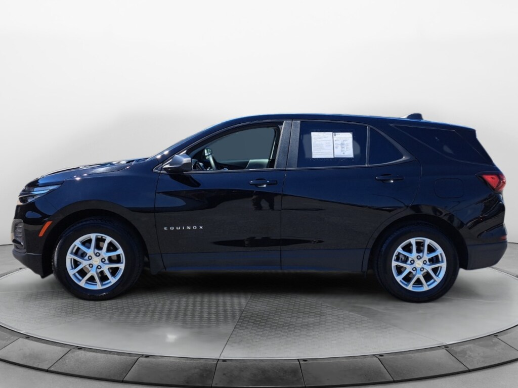 Used 2024 Chevrolet Equinox LS w/1LS SUV