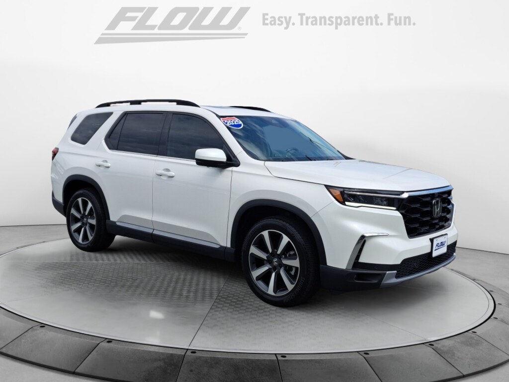 Used 2025 Honda Pilot Elite SUV