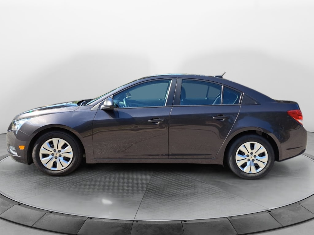 Used 2014 Chevrolet Cruze LS Auto Sedan