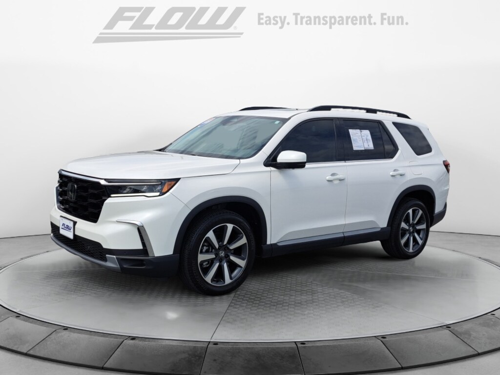 Used 2025 Honda Pilot Elite SUV