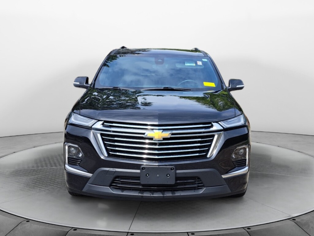 Used 2023 Chevrolet Traverse Premier SUV