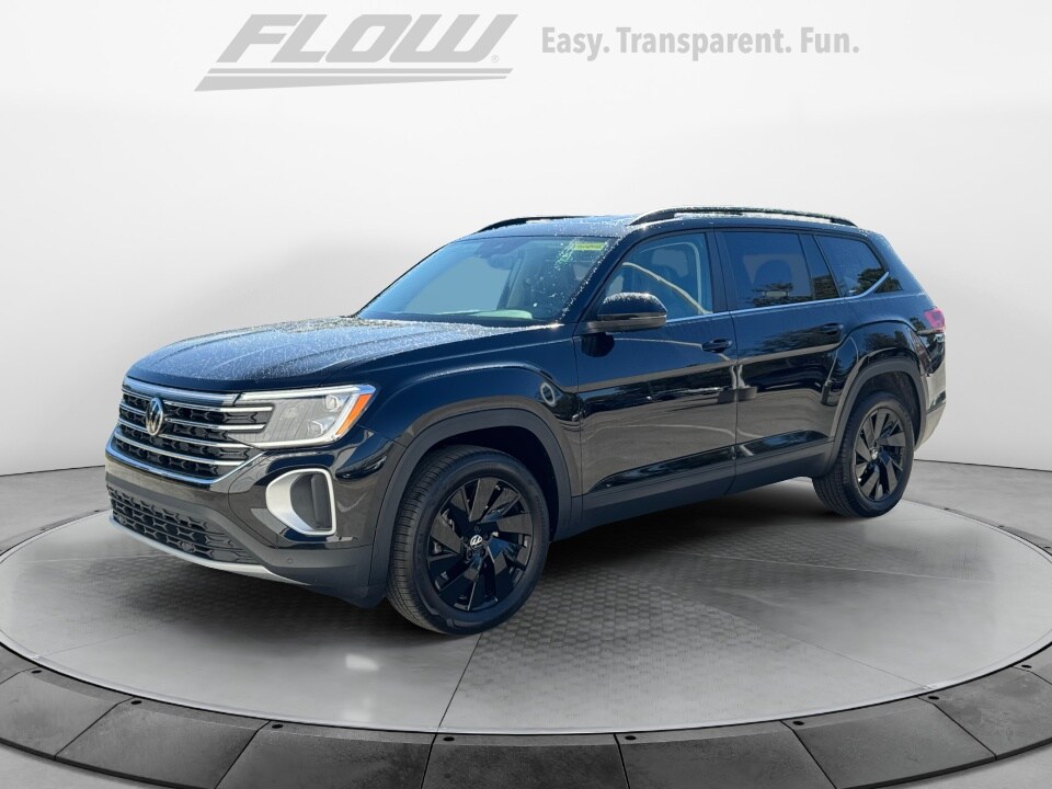 2026 Volkswagen Atlas SE Technology photo 3