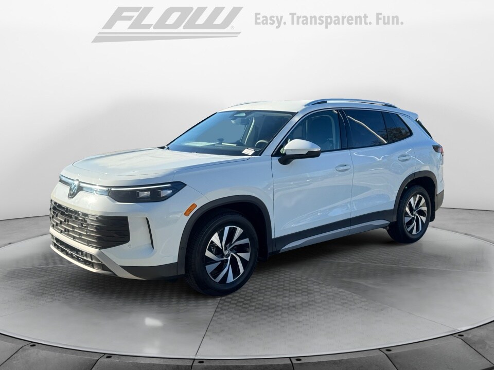 2026 Volkswagen Tiguan S photo 3