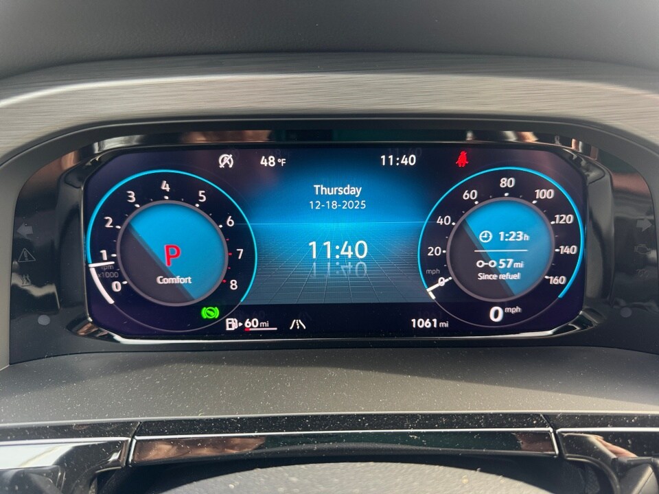 2025 Volkswagen Atlas Cross Sport SE w/Tech - Photo 11