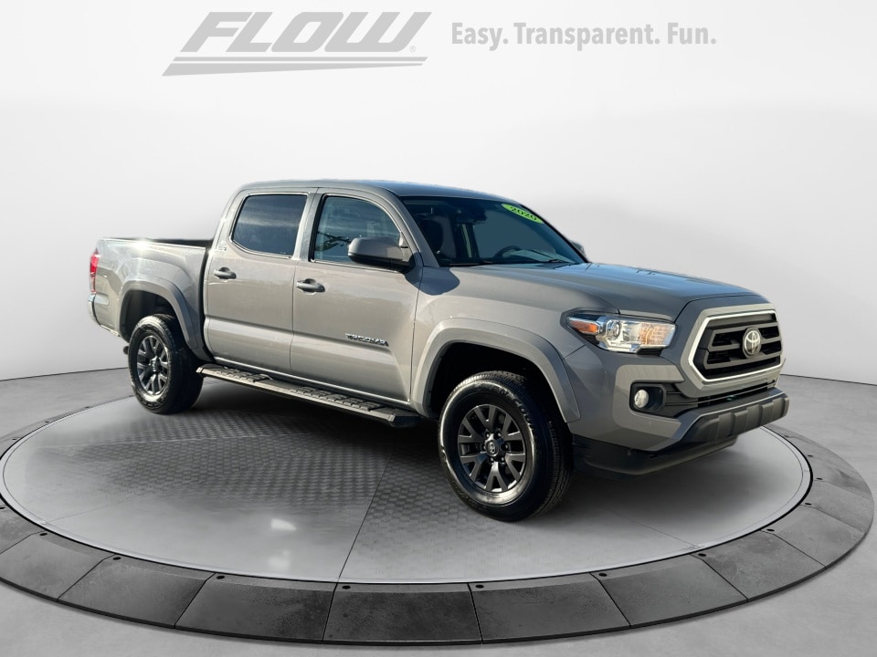 2020 Toyota Tacoma SR5's photo