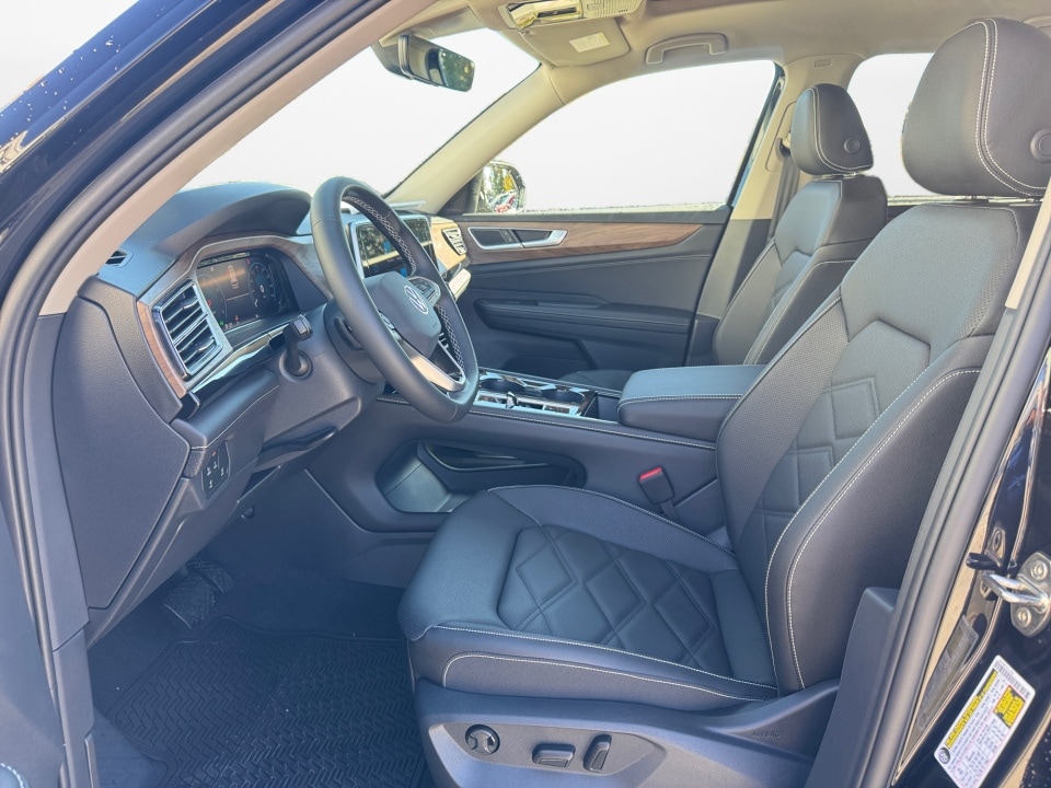 2026 Volkswagen Atlas SE w/Tech - Photo 9