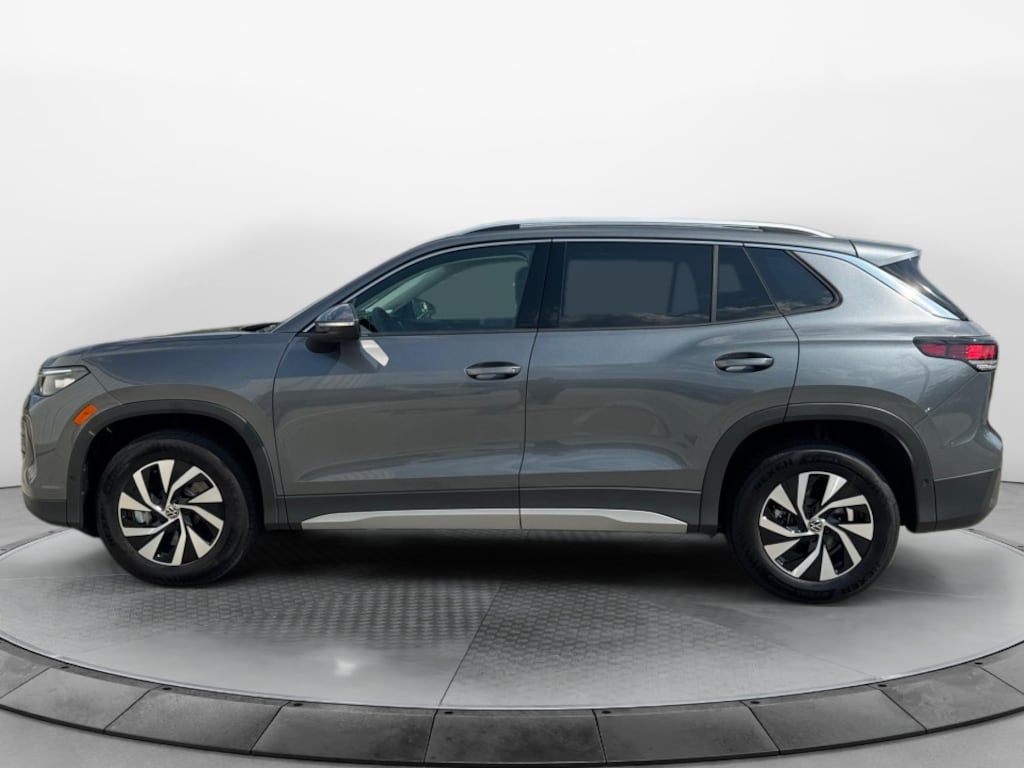 New 2026 Volkswagen Tiguan S SUV