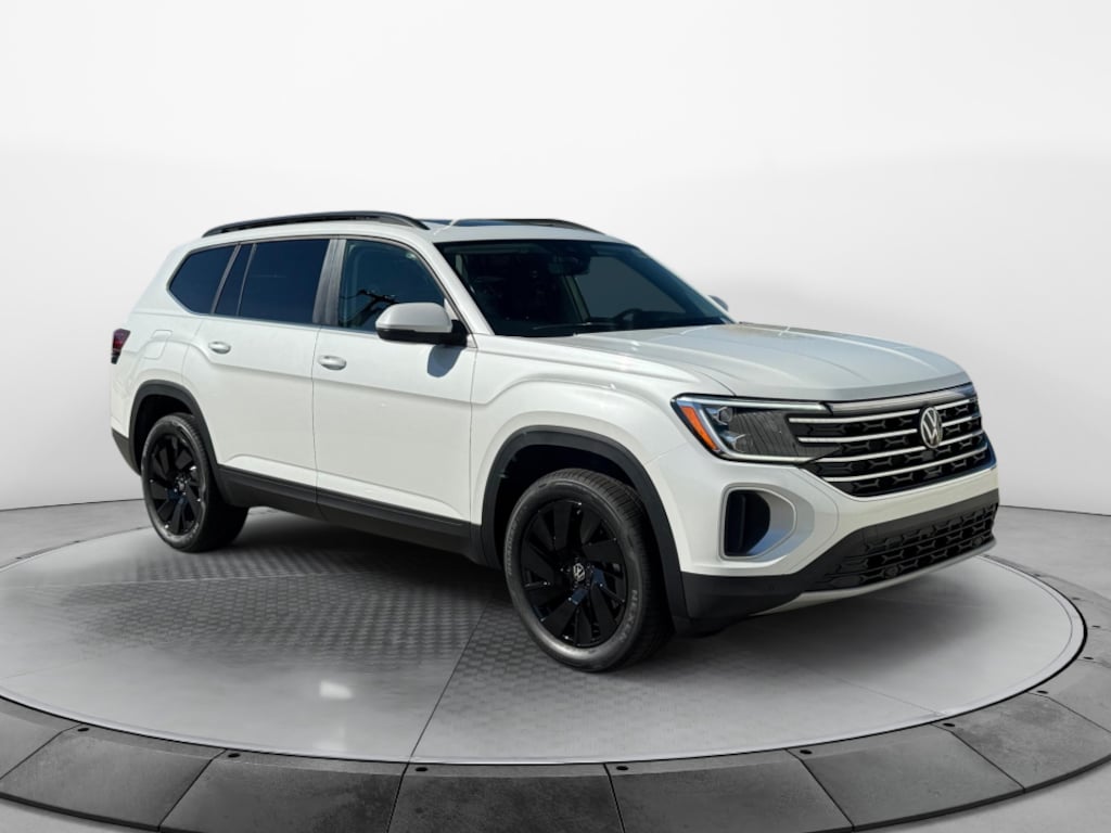 New 2026 Volkswagen Atlas SE w/Technology SUV