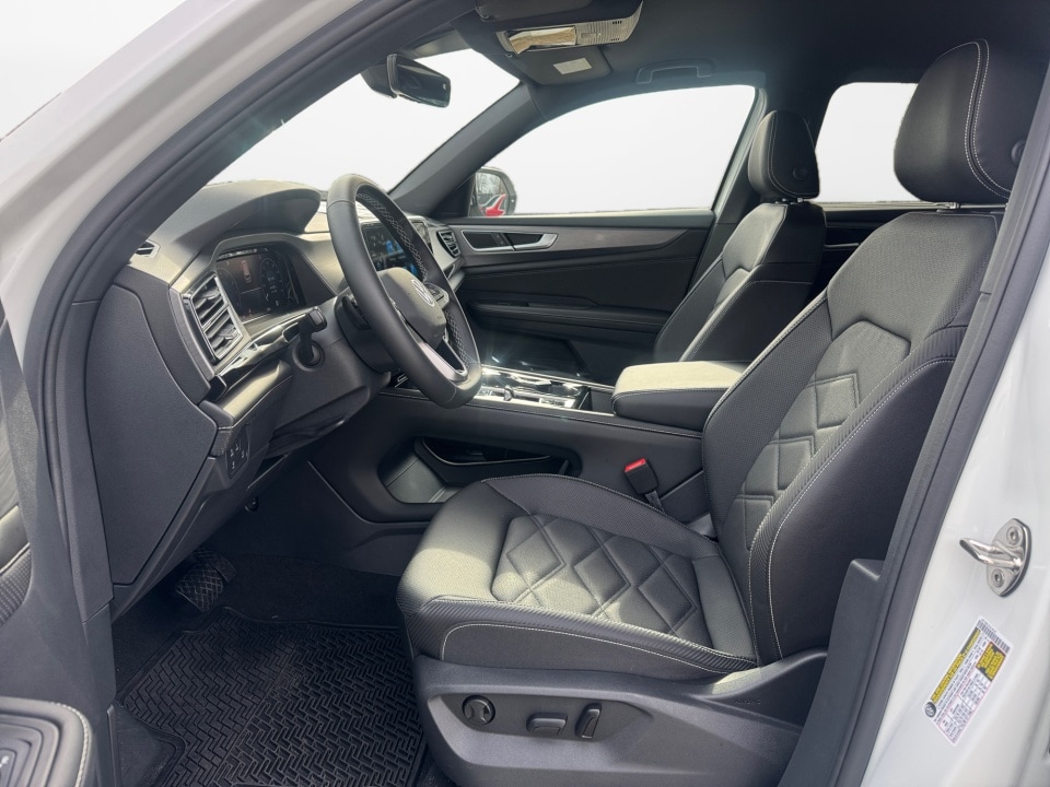 2025 Volkswagen Atlas Cross Sport SE w/Tech - Photo 9