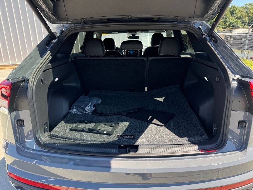 2026 Volkswagen Atlas Cross Sport SE w/Tech - Photo 15