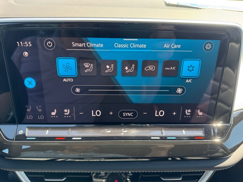 2026 Volkswagen Atlas Cross Sport SE w/Tech - Photo 18