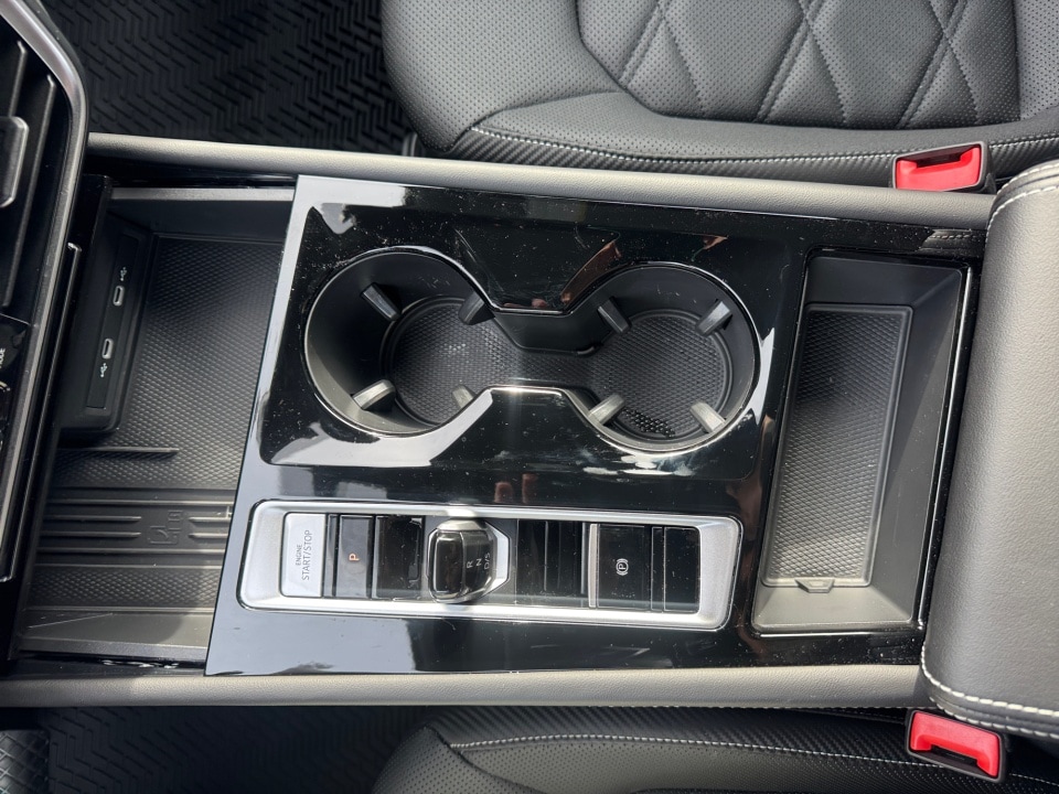 2025 Volkswagen Atlas Cross Sport SE w/Tech - Photo 20