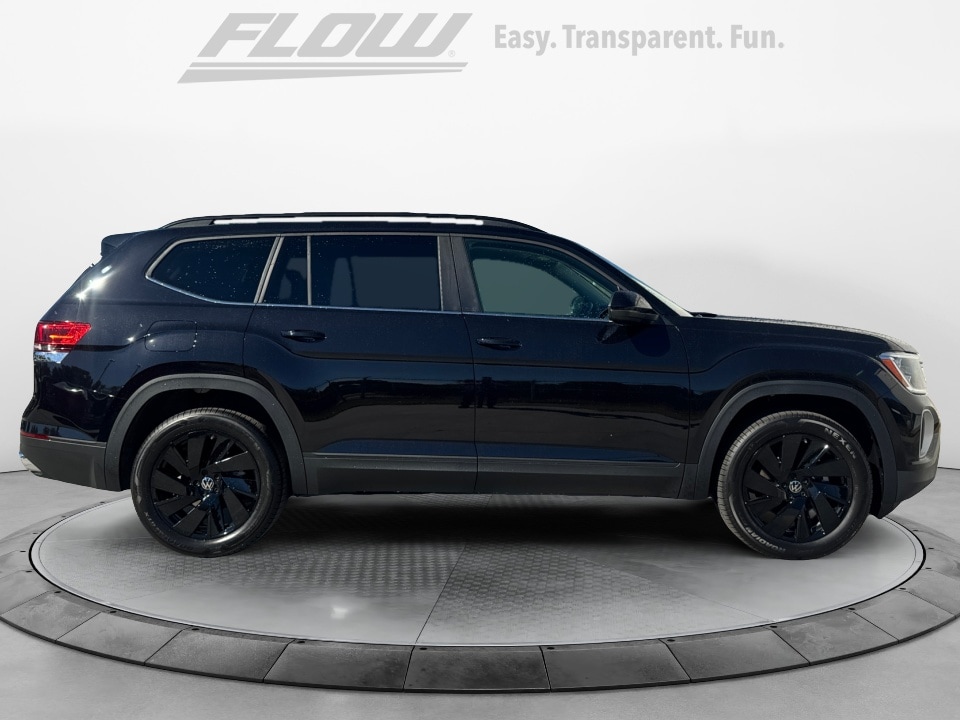 2026 Volkswagen Atlas SE w/Tech - Photo 8