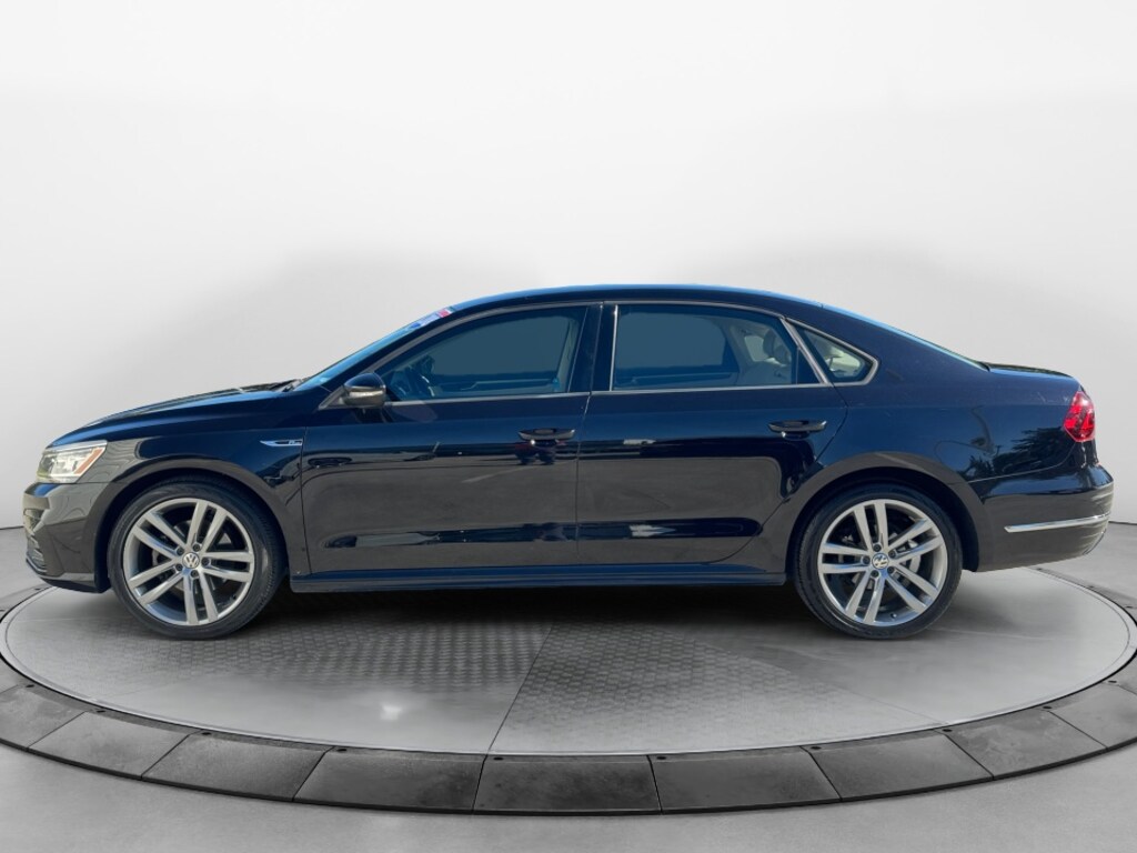 Used 2018 Volkswagen Passat 2.0T S Sedan