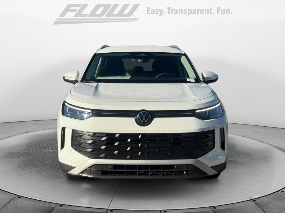 2026 Volkswagen Tiguan S photo 2