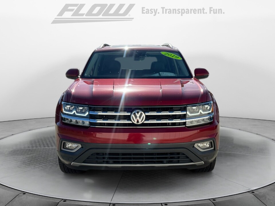 2019 Volkswagen Atlas V6 SEL photo 2